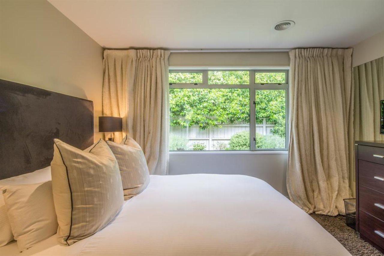Riverview Retreat Holiday Home By Majordomo Queenstown Eksteriør bilde